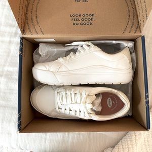 New Dr. Scholls Sneakers